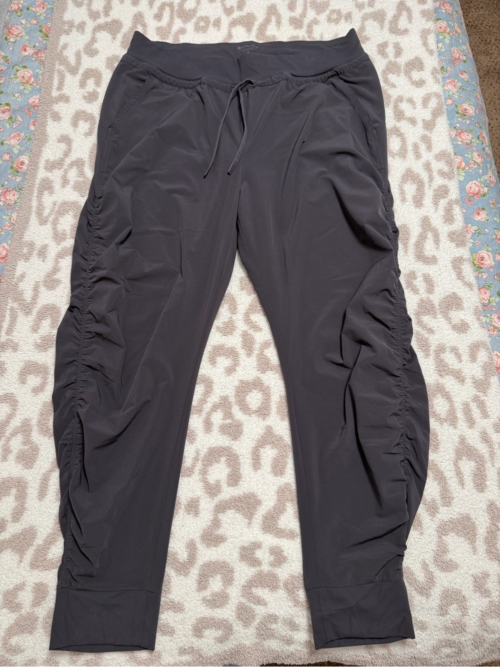 Women’s Black Drawstring Joggers with Side Ruched Detail - Athleta
